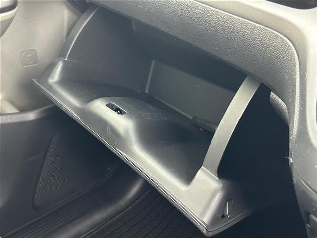 フリードハイブリッド ハイブリッド・EX ホンダセンシング 衝突軽減ブレーキ 先行車発進お知らせ機能 路外逸脱抑制機能 標識認識機能 アダプティブ・クルーズコントロール 車線維持支援システム 誤発進抑制機能 オートマチックハイビーム(22枚目)