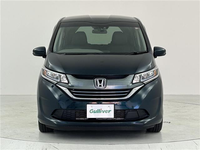 フリードハイブリッド ハイブリッド・EX ホンダセンシング 衝突軽減ブレーキ 先行車発進お知らせ機能 路外逸脱抑制機能 標識認識機能 アダプティブ・クルーズコントロール 車線維持支援システム 誤発進抑制機能 オートマチックハイビーム(30枚目)