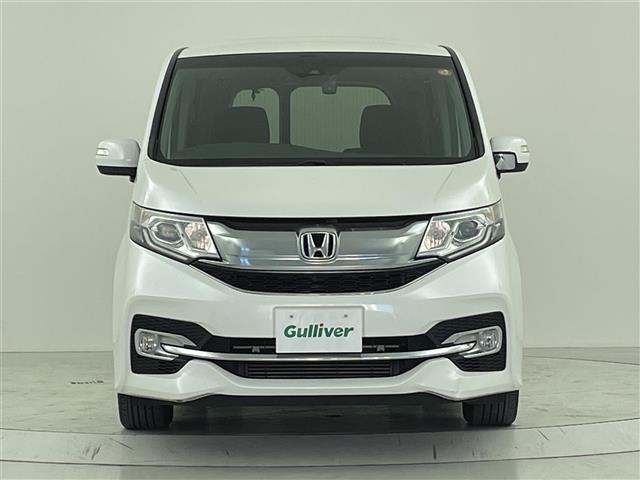 ステップワゴンスパーダ スパーダ ホンダセンシング 衝突軽減ブレーキ(CMBS)アダプティブクルーズコントロール 車線逸脱警告機能 純正7インチSDナビ DVD/CD/BT/FM/AM 革巻きステアリング 両側パワースライドドア ステアリングスイッチ(30枚目)