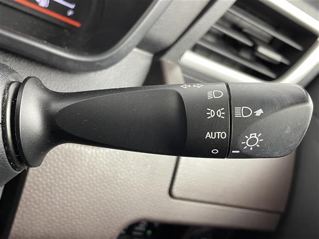 タンク G-T 禁煙車 スマートアシスト 衝突軽減ブレーキ 車線逸脱警報機能 誤発進抑制機能 先行車発進お知らせ機能 オートマチックハイビーム 社外ナビ (Bluetooth/CD/DVD) クルーズコントロール(16枚目)