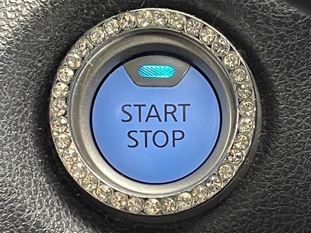 ノート e-パワー X ブラックアロー 禁煙車 エマージェンシーブレーキ 踏み間違え防止機能 踏み間違い防止アシスト 標識認識機能 ハイビームアシスト 純正ナビ (Bluetooth/CD/DVD) フルセグTV アラウンドビューモニター(6枚目)