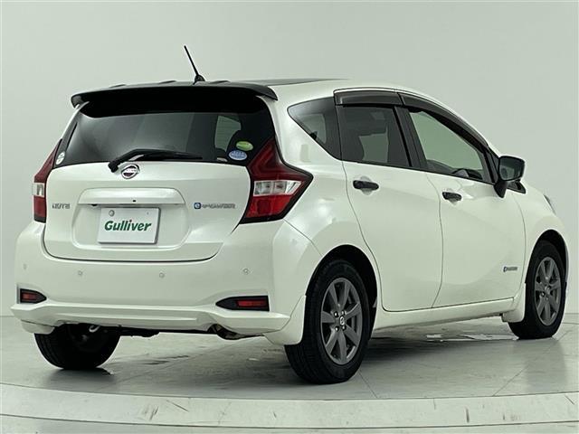 ノート e-パワー X ブラックアロー 禁煙車 エマージェンシーブレーキ 踏み間違え防止機能 踏み間違い防止アシスト 標識認識機能 ハイビームアシスト 純正ナビ (Bluetooth/CD/DVD) フルセグTV アラウンドビューモニター(33枚目)