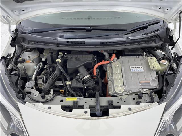 ノート e-パワー X ブラックアロー 禁煙車 エマージェンシーブレーキ 踏み間違え防止機能 踏み間違い防止アシスト 標識認識機能 ハイビームアシスト 純正ナビ (Bluetooth/CD/DVD) フルセグTV アラウンドビューモニター(36枚目)