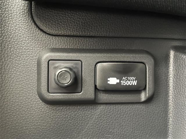 ヴォクシー ハイブリッドS-Z 純正8インチナビ パノラミックビューモニター トヨタチームメイト レーダークルーズコントロール レーンキープアシスト プリクラッシュセーフティ ブラインドスポットモニター シートヒーター ETC 禁煙(8枚目)