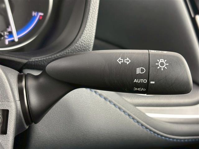 ヴォクシー ハイブリッドS-Z 純正8インチナビ パノラミックビューモニター トヨタチームメイト レーダークルーズコントロール レーンキープアシスト プリクラッシュセーフティ ブラインドスポットモニター シートヒーター ETC 禁煙(17枚目)