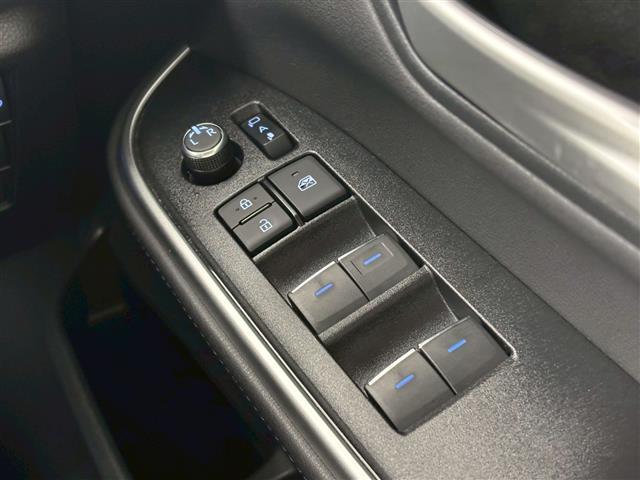 ヴォクシー ハイブリッドS-Z 純正8インチナビ パノラミックビューモニター トヨタチームメイト レーダークルーズコントロール レーンキープアシスト プリクラッシュセーフティ ブラインドスポットモニター シートヒーター ETC 禁煙(21枚目)