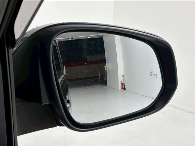 ヴォクシー ハイブリッドS-Z 純正8インチナビ パノラミックビューモニター トヨタチームメイト レーダークルーズコントロール レーンキープアシスト プリクラッシュセーフティ ブラインドスポットモニター シートヒーター ETC 禁煙(25枚目)