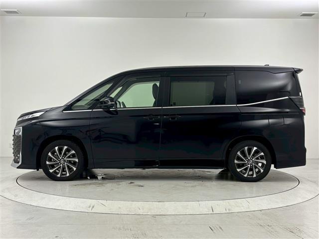 ヴォクシー ハイブリッドS-Z 純正8インチナビ パノラミックビューモニター トヨタチームメイト レーダークルーズコントロール レーンキープアシスト プリクラッシュセーフティ ブラインドスポットモニター シートヒーター ETC 禁煙(34枚目)