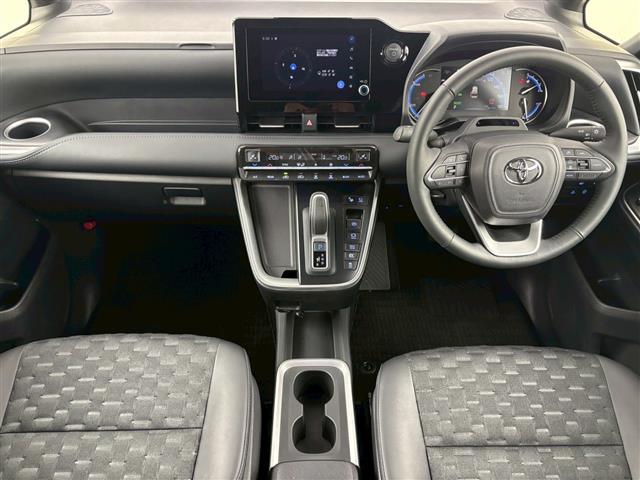 ヴォクシー ハイブリッドS-Z 純正8インチナビ パノラミックビューモニター トヨタチームメイト レーダークルーズコントロール レーンキープアシスト プリクラッシュセーフティ ブラインドスポットモニター シートヒーター ETC 禁煙(42枚目)