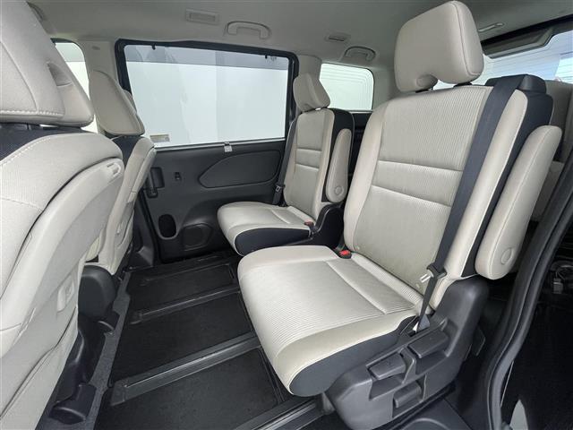 セレナ e-パワー ハイウェイスターV 禁煙車 プロパイロット エマージェンシーブレーキ フリップダウンモニター 純正メモリナビ アラウンドビューモニター 両側パワースライドドア LEDオートライト 純正15インチアルミホイール ETC(23枚目)