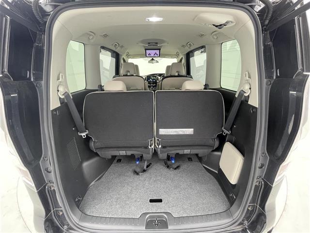 セレナ e-パワー ハイウェイスターV 禁煙車 プロパイロット エマージェンシーブレーキ フリップダウンモニター 純正メモリナビ アラウンドビューモニター 両側パワースライドドア LEDオートライト 純正15インチアルミホイール ETC(28枚目)