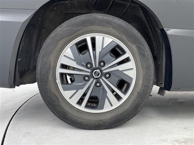 セレナ e-パワー ハイウェイスターV 禁煙車 プロパイロット エマージェンシーブレーキ フリップダウンモニター 純正メモリナビ アラウンドビューモニター 両側パワースライドドア LEDオートライト 純正15インチアルミホイール ETC(38枚目)