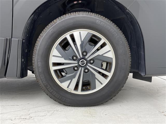 セレナ e-パワー ハイウェイスターV 禁煙車 プロパイロット エマージェンシーブレーキ フリップダウンモニター 純正メモリナビ アラウンドビューモニター 両側パワースライドドア LEDオートライト 純正15インチアルミホイール ETC(39枚目)