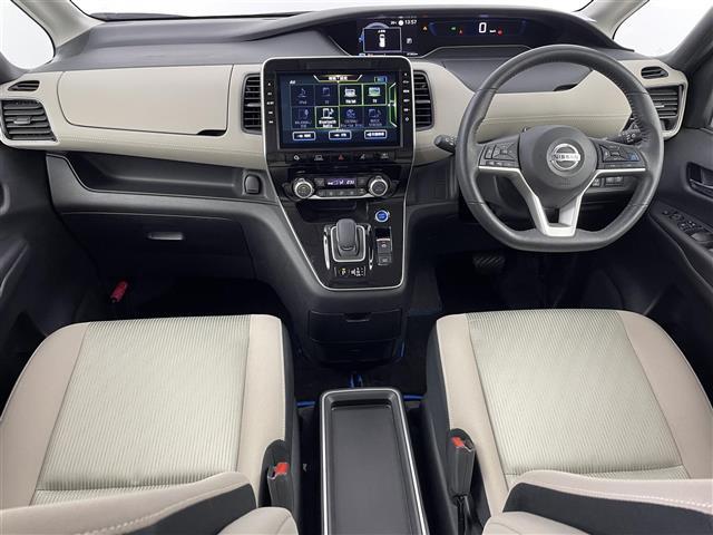 セレナ e-パワー ハイウェイスターV 禁煙車 プロパイロット エマージェンシーブレーキ フリップダウンモニター 純正メモリナビ アラウンドビューモニター 両側パワースライドドア LEDオートライト 純正15インチアルミホイール ETC(42枚目)