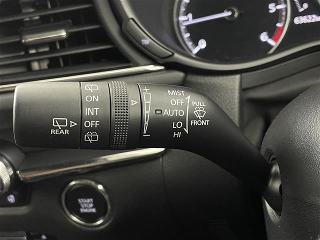 CX-30 XD Lパッケージ スマートシティーブレーキ/レーダークルーズコントロール/純正ナビ/CD/DVD/Bluetooth/フルセグ/全方位カメラ/D席パワーシート/D/N席シートヒーター/ステアリングヒーター/合皮シート(13枚目)