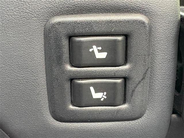 アルファード 2.5S Cパッケージ 福祉車両 チェアキャブ パワーバックドア 純正SDナビ CD/DVD/BT/フルセグ バックカメラ ビルトインETC レーダークルーズコントロール レーンキープアシスト パワーシート シートヒーター(22枚目)