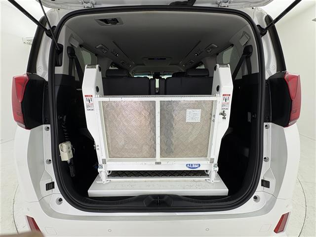 アルファード 2.5S Cパッケージ 福祉車両 チェアキャブ パワーバックドア 純正SDナビ CD/DVD/BT/フルセグ バックカメラ ビルトインETC レーダークルーズコントロール レーンキープアシスト パワーシート シートヒーター(33枚目)