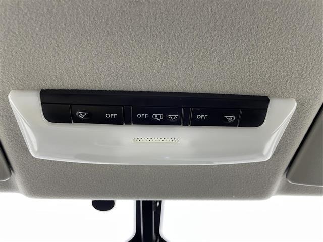 セレナ ハイウェイスター 禁煙 エマージェンシーブレーキ 純正メモリナビ フルセグTV アラウンドビューモニター 両側パワースライドドア クルーズコントロール LEDオートライト フォグランプ 純正16インチアルミホイール(27枚目)