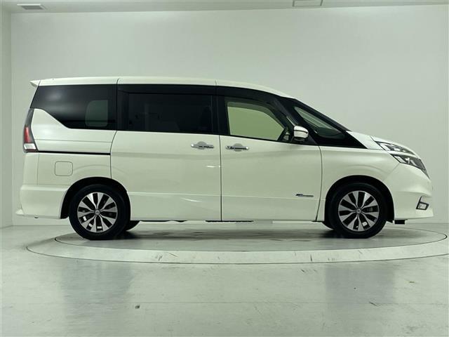 セレナ ハイウェイスター 禁煙 エマージェンシーブレーキ 純正メモリナビ フルセグTV アラウンドビューモニター 両側パワースライドドア クルーズコントロール LEDオートライト フォグランプ 純正16インチアルミホイール(36枚目)