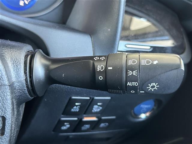 アルファードハイブリッド SR Cパッケージ トヨタセーフティセンス/TRDフルエアロ/サンルーフ/JBLプレミアムサウンドシステム/純正フリップダウンモニター/純正メーカーオプションナビ/CD/DVD/BT/フルセグTV/F・S・Bカメラ(19枚目)