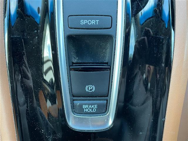 ヴェゼル ハイブリッドZ・ホンダセンシング ホンダセンシング追従式クルコン車線逸脱衝突軽減ブレーキ純正SDナビゲーションBT/CD/DVD/フルセグ/FM/AMバックカメラハーフレザー前席シートヒーター純正17インチアルミ革巻ステアリングETC(19枚目)