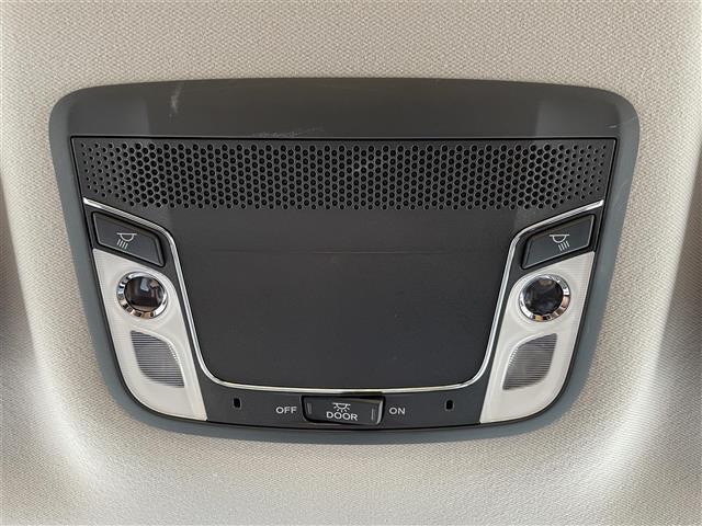 ヴェゼル ハイブリッドZ・ホンダセンシング ホンダセンシング追従式クルコン車線逸脱衝突軽減ブレーキ純正SDナビゲーションBT/CD/DVD/フルセグ/FM/AMバックカメラハーフレザー前席シートヒーター純正17インチアルミ革巻ステアリングETC(27枚目)