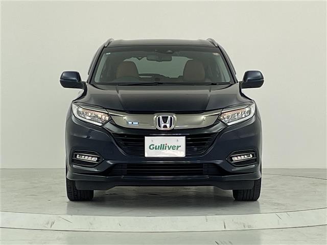 ヴェゼル ハイブリッドZ・ホンダセンシング ホンダセンシング追従式クルコン車線逸脱衝突軽減ブレーキ純正SDナビゲーションBT/CD/DVD/フルセグ/FM/AMバックカメラハーフレザー前席シートヒーター純正17インチアルミ革巻ステアリングETC(32枚目)