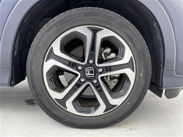 ヴェゼル ハイブリッドZ・ホンダセンシング ホンダセンシング追従式クルコン車線逸脱衝突軽減ブレーキ純正SDナビゲーションBT/CD/DVD/フルセグ/FM/AMバックカメラハーフレザー前席シートヒーター純正17インチアルミ革巻ステアリングETC(40枚目)