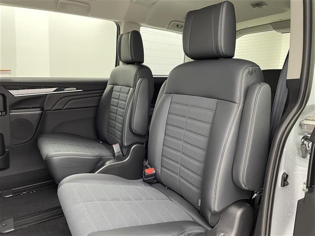 デリカD:5 シャモニー アルパイン11インチナビ アルパインフリップダウンモニター 衝突軽減ブレーキ レーダークルーズコントロール ブラインドスポットモニター ハーフレザーシート パワーシート シートヒーター パドルシフト(27枚目)