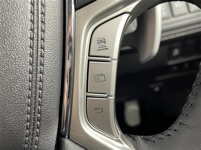 デリカD:5 シャモニー 衝突軽減ブレーキ レーダークルーズコントロール 両側パワースライドドア パワーバックドア バックカメラ 前席シートヒーター ハンドルヒーター ブラインドスポットモニター LEDオートライト フォグ(13枚目)