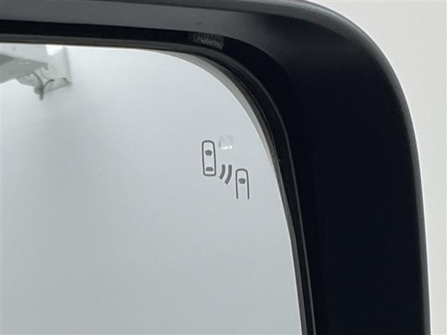 デリカD:5 シャモニー 衝突軽減ブレーキ レーダークルーズコントロール 両側パワースライドドア パワーバックドア バックカメラ 前席シートヒーター ハンドルヒーター ブラインドスポットモニター LEDオートライト フォグ(22枚目)