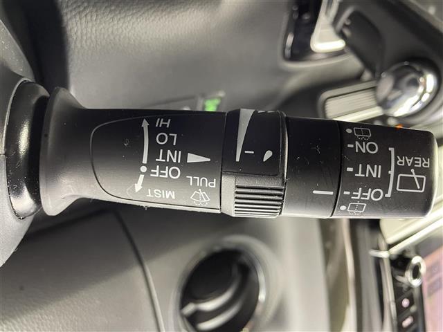 N-BOXカスタム G・EXホンダセンシング 純正ナビ バックカメラ コーナーセンサー レーダークルーズコントロール レーンキープアシスト ドアバイザー フロアマット 両側パワースライドドア フロアマット ビルトインETC ステアリングリモコン(16枚目)