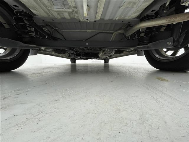 N-BOXカスタム G・EXホンダセンシング 純正ナビ バックカメラ コーナーセンサー レーダークルーズコントロール レーンキープアシスト ドアバイザー フロアマット 両側パワースライドドア フロアマット ビルトインETC ステアリングリモコン(37枚目)