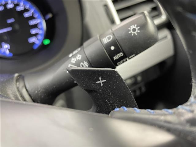 レヴォーグ １．６ＧＴ－Ｓアイサイト　アイサイトＶｅｒ３　純正メモリナビ　フルセグＴＶ　バックカメラ　ＬＥＤオートライト　フォグランプ　レザーシート　パワーシート　シートヒーター　純正１８インチアルミホイール　パドルシフト　スマートキー（20枚目）