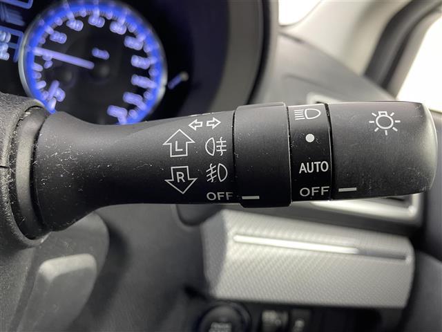 レヴォーグ １．６ＧＴ－Ｓアイサイト　アイサイトＶｅｒ３　純正メモリナビ　フルセグＴＶ　バックカメラ　ＬＥＤオートライト　フォグランプ　レザーシート　パワーシート　シートヒーター　純正１８インチアルミホイール　パドルシフト　スマートキー（21枚目）