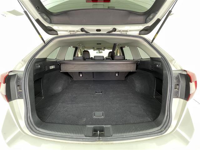 レヴォーグ １．６ＧＴ－Ｓアイサイト　アイサイトＶｅｒ３　純正メモリナビ　フルセグＴＶ　バックカメラ　ＬＥＤオートライト　フォグランプ　レザーシート　パワーシート　シートヒーター　純正１８インチアルミホイール　パドルシフト　スマートキー（35枚目）