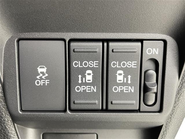 フリード e:HEVエアー EX 禁煙車 ホンダセンシング 衝突軽減ブレーキ ブラインドスポットモニター 純正ナビ AppleCarPlay AndroidAuto ハーフレザーシート LEDオートライト オートハイビーム(5枚目)