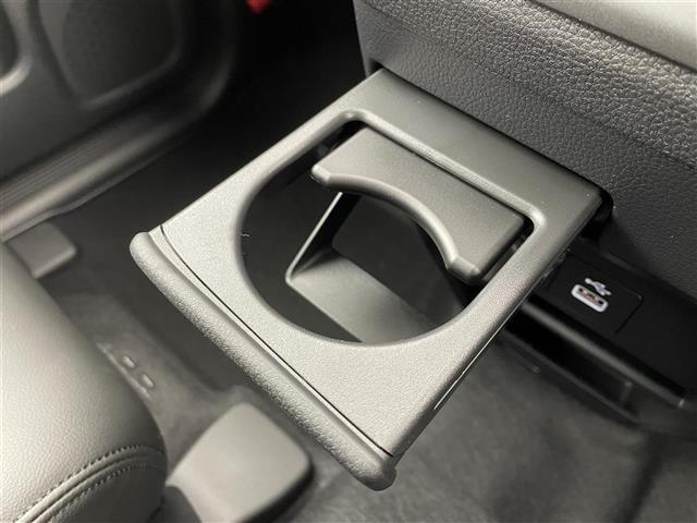 フリード e:HEVエアー EX 禁煙車 ホンダセンシング 衝突軽減ブレーキ ブラインドスポットモニター 純正ナビ AppleCarPlay AndroidAuto ハーフレザーシート LEDオートライト オートハイビーム(19枚目)