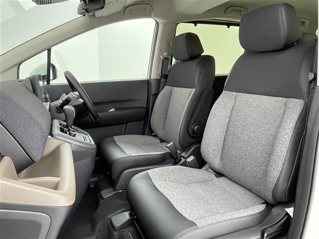 フリード e:HEVエアー EX 禁煙車 ホンダセンシング 衝突軽減ブレーキ ブラインドスポットモニター 純正ナビ AppleCarPlay AndroidAuto ハーフレザーシート LEDオートライト オートハイビーム(22枚目)