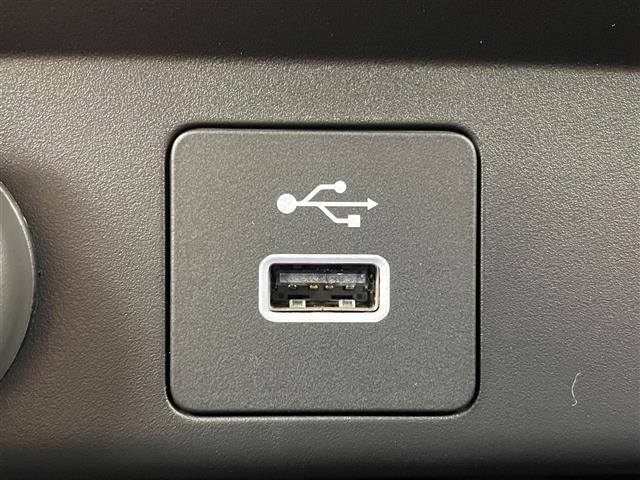 フリード e:HEVクロスター ホンダセンシング 純正メモリナビ フルセグTV バックカメラ 両側パワースライドドア LEDオートライト フォグランプ 合皮ハーフレザーシート シートヒーター 純正15インチアルミホイール(18枚目)