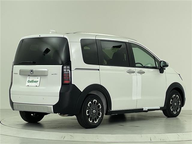 フリード e:HEVクロスター ホンダセンシング 純正メモリナビ フルセグTV バックカメラ 両側パワースライドドア LEDオートライト フォグランプ 合皮ハーフレザーシート シートヒーター 純正15インチアルミホイール(33枚目)