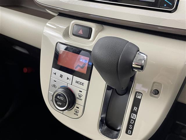 ムーヴキャンバス Xリミテッドメイクアップ SAII スマートアシスト 衝突軽減ブレーキ 社外ナビ Bluetooth フルセグ バックカメラ 両側パワースライドドア ライトレベライザー オートライト フォグランプ ETC シートリフター スマートキー(16枚目)