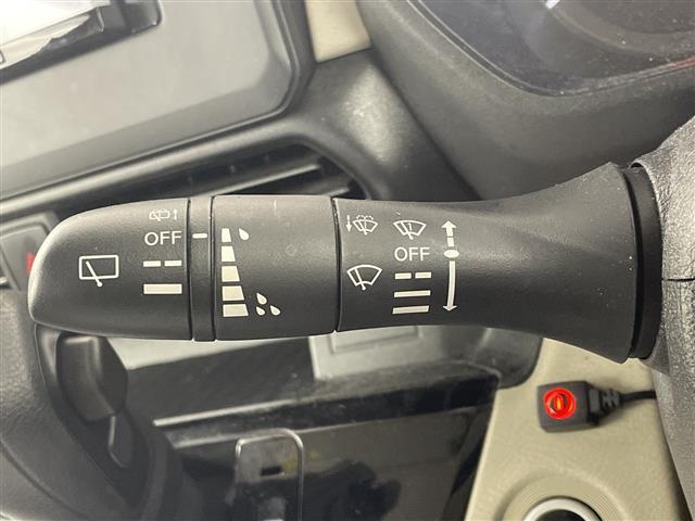 ルークス Ｘ　エマージェンシーブレーキ　前方衝突予測警報　車線逸脱警報機能　車線逸脱防止支援システム　踏み間違い防止アシスト　ハイビームアシスト　社外ナビ　（Ｂｌｕｅｔｏｏｔｈ／ＣＤ／ＤＶＤ）　全方位カメラ　ＥＴＣ（14枚目）