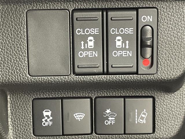 フリード G・ホンダセンシング ホンダセンシング 純正ナビ バック・サイドカメラ 両側パワースライドドア LEDオートライト ハーフレザーシート 前席シートヒーター 純正15インチアルミホイール 後方コーナーセンサー ETC(6枚目)