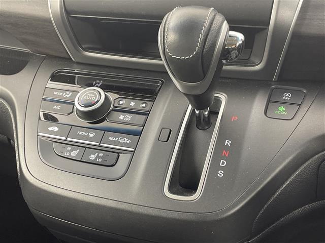 フリード G・ホンダセンシング ホンダセンシング 純正ナビ バック・サイドカメラ 両側パワースライドドア LEDオートライト ハーフレザーシート 前席シートヒーター 純正15インチアルミホイール 後方コーナーセンサー ETC(19枚目)