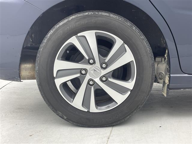 フリード G・ホンダセンシング ホンダセンシング 純正ナビ バック・サイドカメラ 両側パワースライドドア LEDオートライト ハーフレザーシート 前席シートヒーター 純正15インチアルミホイール 後方コーナーセンサー ETC(40枚目)