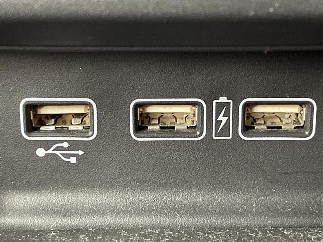 Ｎ－ＷＧＮカスタム Ｌ・ターボホンダセンシング　ホンダセンシング　純正ナビ　ＣＤ／ＤＶＤ／ＢＴ／フルセグＴＶ　バックカメラ　ＬＥＤオートライト　フォグランプ　ハーフレザーシート　Ｄ席シートヒーター　純正１５インチアルミホイール　パドルシフト　ＥＴＣ（22枚目）