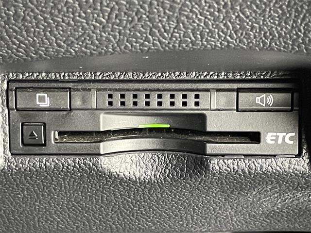 ガラスコーティング、ナビゲーション、ＥＴＣなど、その他のパーツの取り付けお見積もりのご相談も承っております！！クルマのこと何でもお任せください！