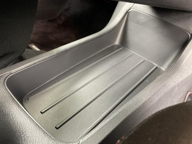 オーラ ニスモ 衝突軽減システム 横滑り防止アシスト レーンキープアシスト 純正ナビ CD/DVD/Bluetooth/フルセグ アラウンドビューモニター ブラインドスポットモニター バックカメラ LEDヘッドライト(36枚目)