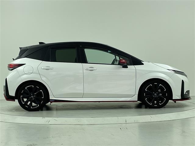 オーラ ニスモ 衝突軽減システム 横滑り防止アシスト レーンキープアシスト 純正ナビ CD/DVD/Bluetooth/フルセグ アラウンドビューモニター ブラインドスポットモニター バックカメラ LEDヘッドライト(53枚目)